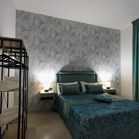 Maison Franca 3* ナポリ