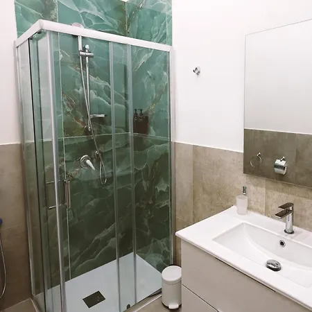 Maison Franca ゲストハウス 3*